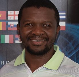 Dr Mlungisi Nkosi