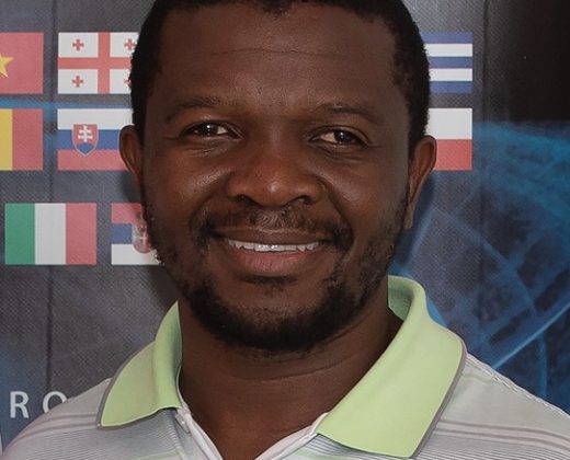 Dr Mlungisi Nkosi
